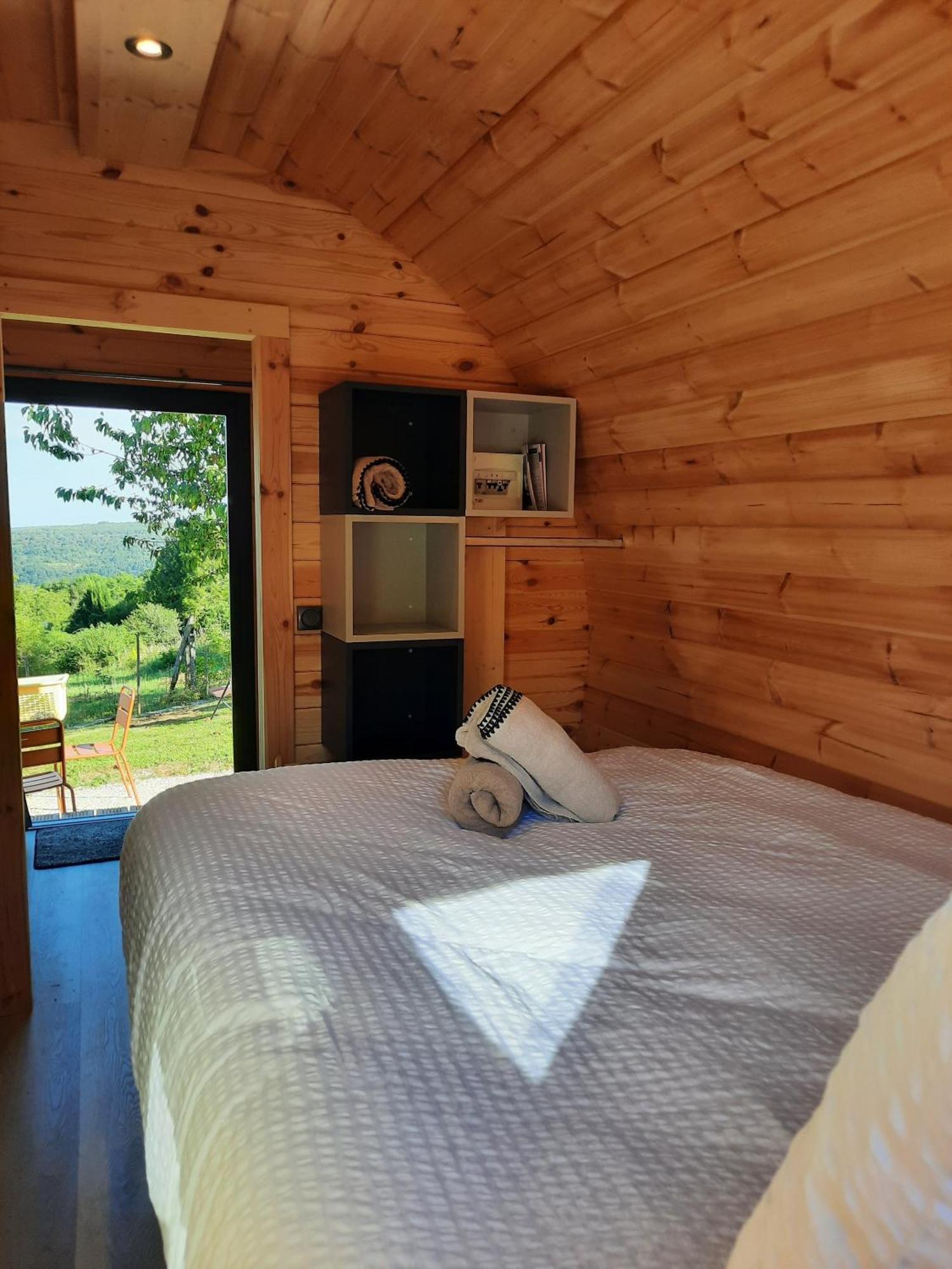 Au Dela Des Vignes Bed & Breakfast Baubigny Room photo